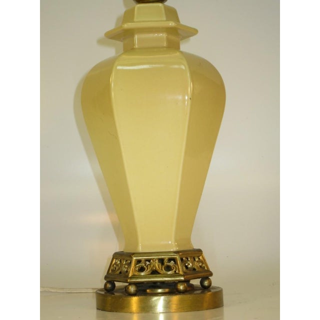 Mid-Century Modern Ginger Jar Table Lamp Mid Century Modern Blue Yellow Glaze Retro Pottery Vintage For Sale - Image 3 of 17