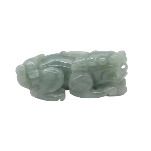 Detail Chinese Hand Carved Natural Jade Feng Shui Lucky Pixiu Figure Pendant