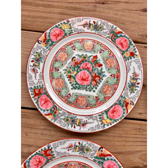 Chinoiserie Vintage Chinese Famille Rose Canton Porcelain Dinner Plates For Sale - Image 3 of 12