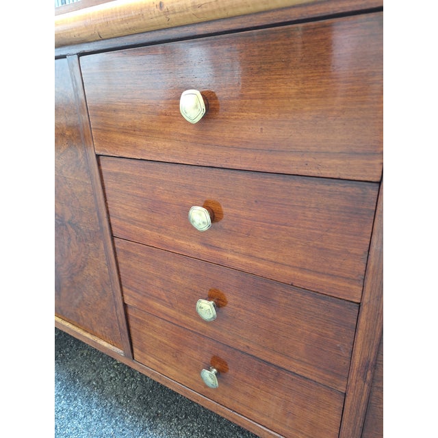 Vintage Sideboard in in Walnut Root and Maple Wood with Brass Details, 1940s For Sale - Image 12 of 18