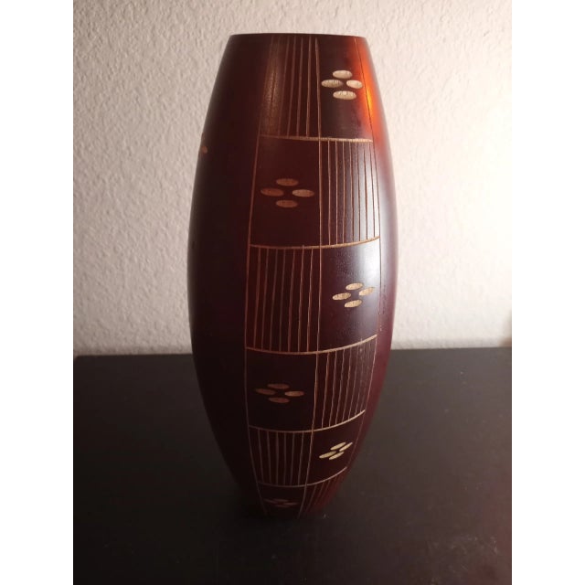 Mango Wood Pattern Etched Decorative Vase For Sale - Image 4 of 6