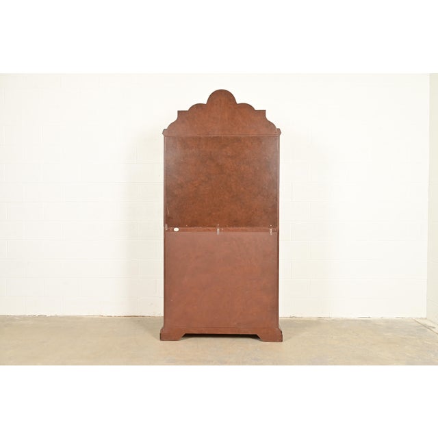Baker Furniture McMillen Collection Venetian Chinoiserie Bureau With Secretary Desk For Sale - Image 16 of 18