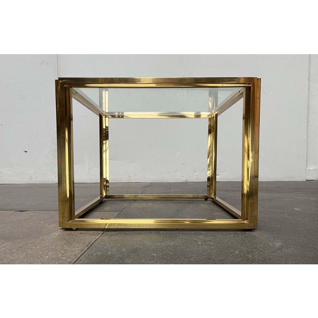 Maison Charles Hollywood Regency French Brass and Glass Cube Side Tables from Maison Charles, 1970s, Set of 2 For Sale - Image 4 of 18