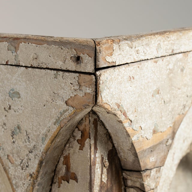 Early 19th Century France Neoclassical Antique White Wood Decorative Object For Sale - Image 12 of 15