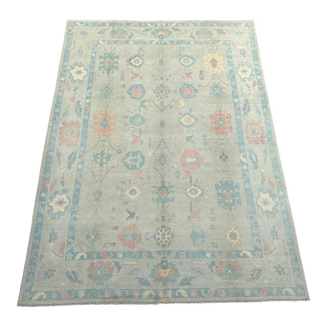 Faded Oushak Wool Rug – Ivory/Blue – 8′9″ × 12′0″ For Sale