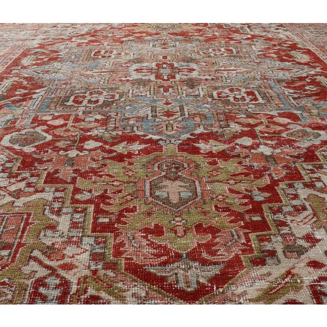Early 20th Century Early 20th Century Antique Persian Heriz Rug With Geometric Medallion Design in Red & Soft Colors For Sale - Image 5 of 12