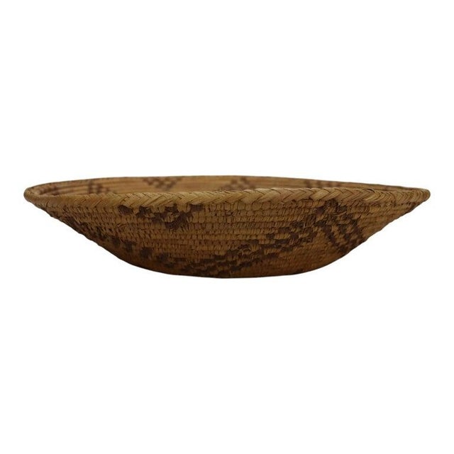1940s Vintage Southwest Native American Coiled Basket C1940 For Sale - Image 5 of 5