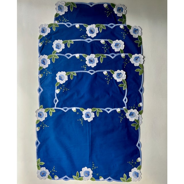 Vintage Set of 6 Royal Blue & White Floral Madeira Cotton Placements For Sale - Image 4 of 15