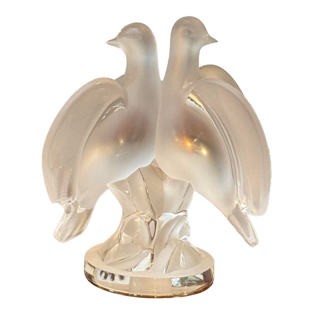 Mid 20th Century Lalique Ariane Glass Doves Table Lamp For Sale
