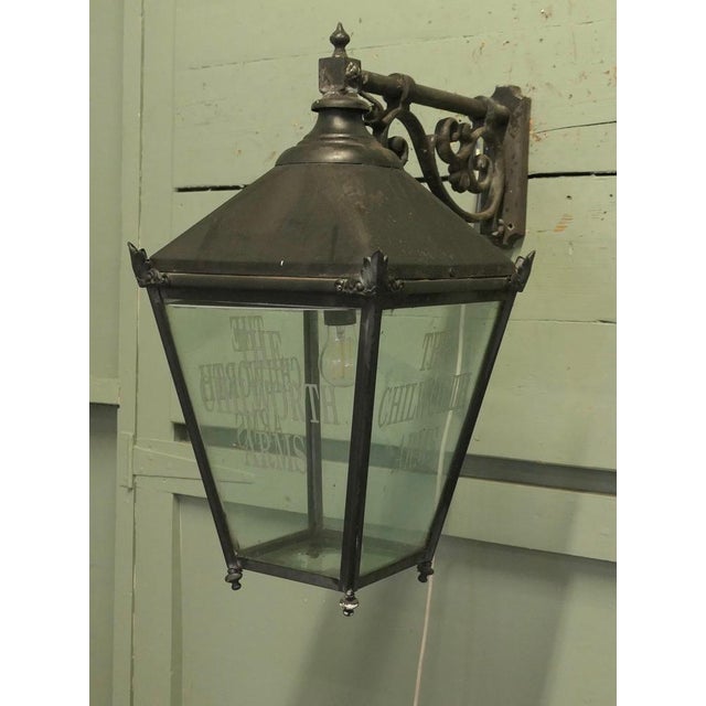 1960s Large Wall Hanging Pub Lantern in Glass and Metal, 1960 For Sale - Image 5 of 8