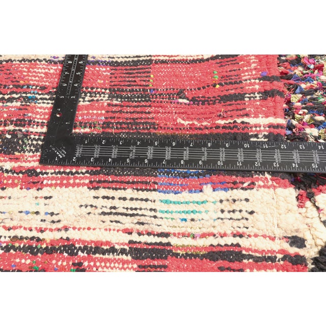 Textile Vintage Azilal Boucherouite Moroccan Rug, 04'04 X 06'03 For Sale - Image 7 of 10