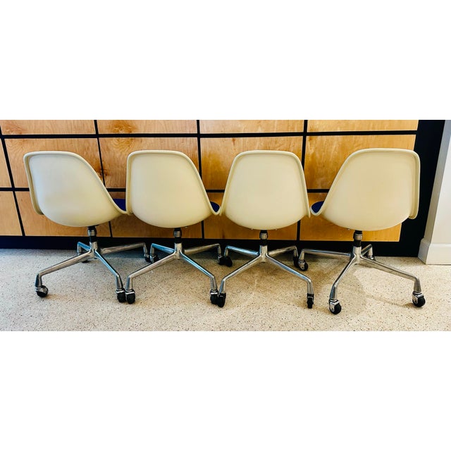 1960's Fiberglass and Blue Fabric Swivel Chairs by Eames for Herman Miller - Set of 4 For Sale - Image 11 of 11