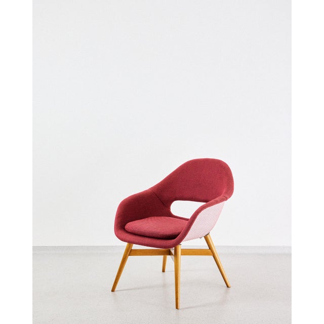 Mid-Century Modern Lounge Chair by Miroslav Navratil for Vertex, 1960s For Sale - Image 3 of 7