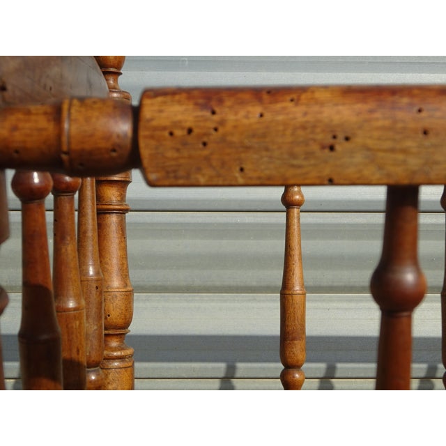 Antique Brown Cradle in Walnut For Sale - Image 5 of 14