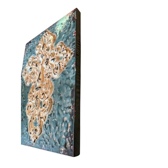 2020s Distressed Teal & Ivory Fleur-De-Lis Metal Wall Art – 14” X 19” For Sale - Image 5 of 10