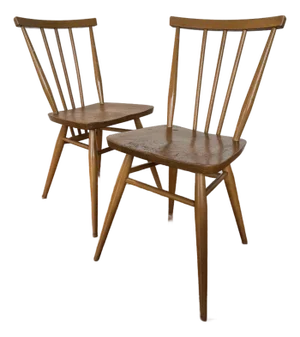 Pair of 1960s Ercol Model 391 Dining Chairs Designed by Lucian Ercolani