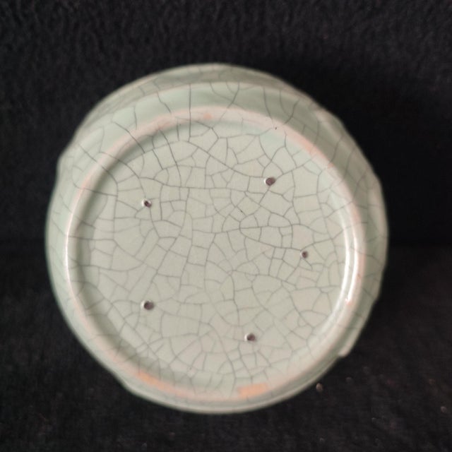 Art Deco Chinese Ceramic Cenaer,Guan Ware Crackle Glaze Celadon Porcelain Incense Burner Hand Carved Phoenix Pattern For Sale - Image 3 of 10