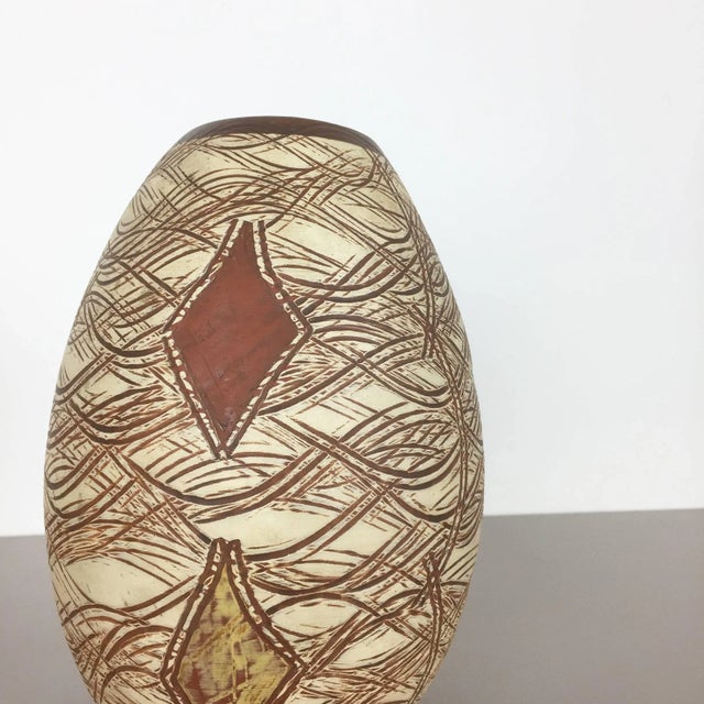 Vintage Ceramic Pottery Vase by Franz Schwaderlapp for Sawa Ceramic, Germany, 1960s For Sale - Image 4 of 10