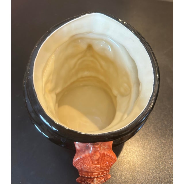 1940s Royal Doulton English Traditional Style Large Beefeater Toby Mug For Sale In Philadelphia - Image 6 of 6