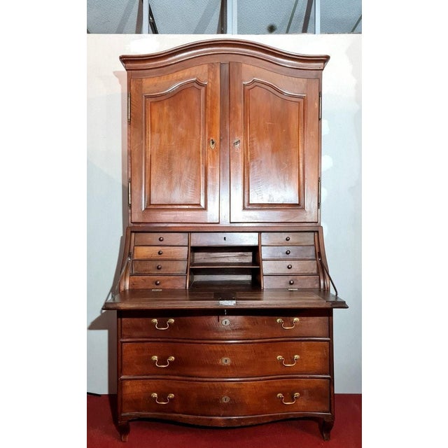 Period: 18th century Style: Louis 15th - Transition Condition: Good condition Material: Solid wood Width: 122Height:...