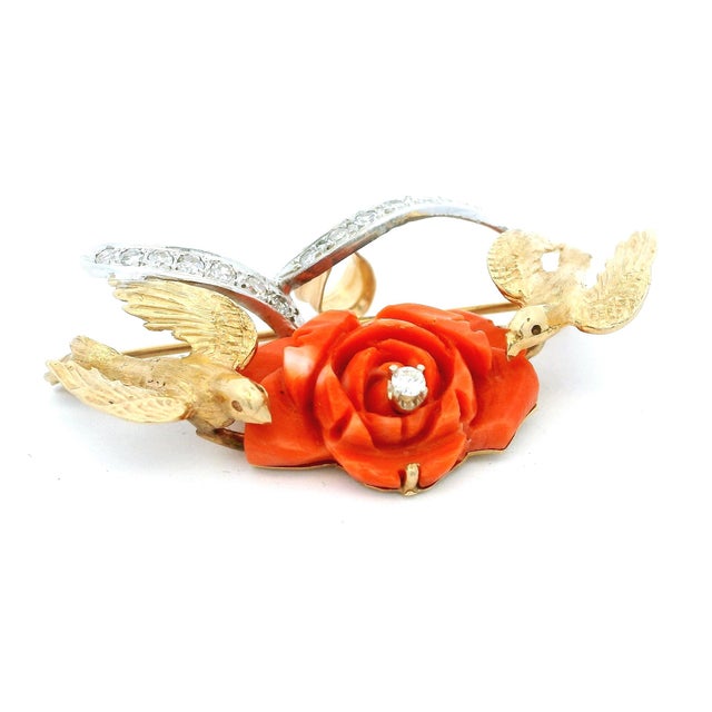 1960s Vintage Italian 18k Gold Platinum Diamond Sardinian Coral Rose Dove Brooch Pendant For Sale - Image 5 of 9