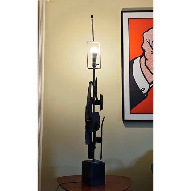 Tall Sculptural Table Lamp in the Manner of Harry Balmer., Unmarked For Sale - Image 10 of 12