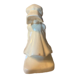 Cowan Art Pottery Bookend Sunbonnet Girl (1) Buttery Smooth Ivory Glaze 1929