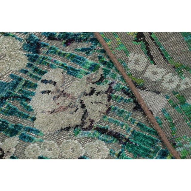 Gray Modern Hand-Knotted Silk Floral Rug Green Blue and Gray Pattern For Sale - Image 8 of 9