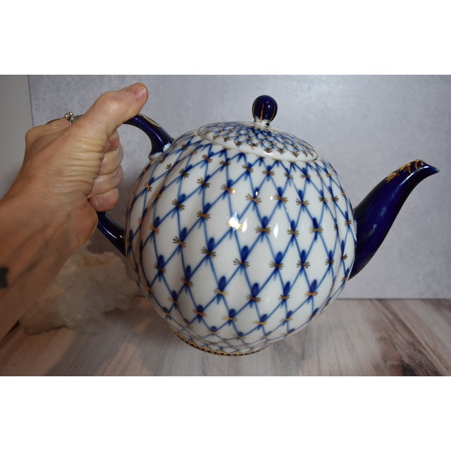 Cobalt Net 22k Gold Large Porcelain Teapot & Lid by Lomonosov For Sale - Image 10 of 13