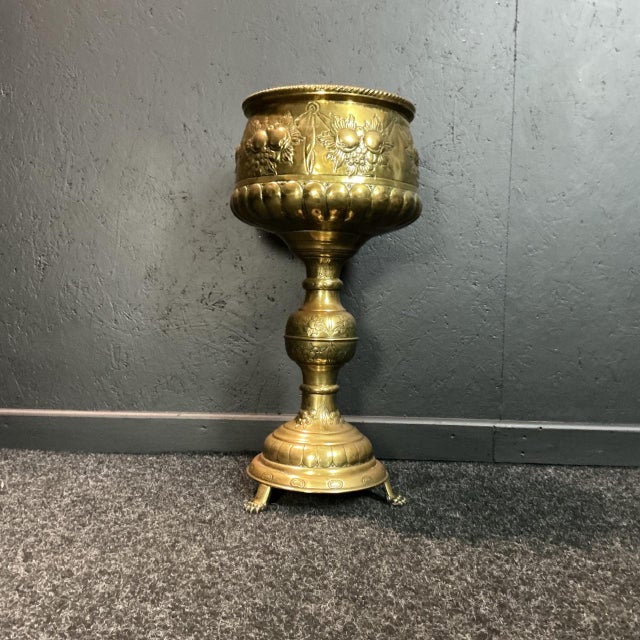 Metal Antique Brass Planter, 1905 For Sale - Image 7 of 7