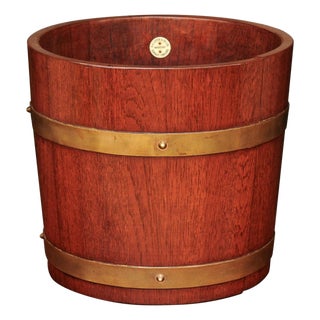 English Edwardian Oak Bucket with Brass Braces by R.A Lister & Co., Circa 1900 For Sale