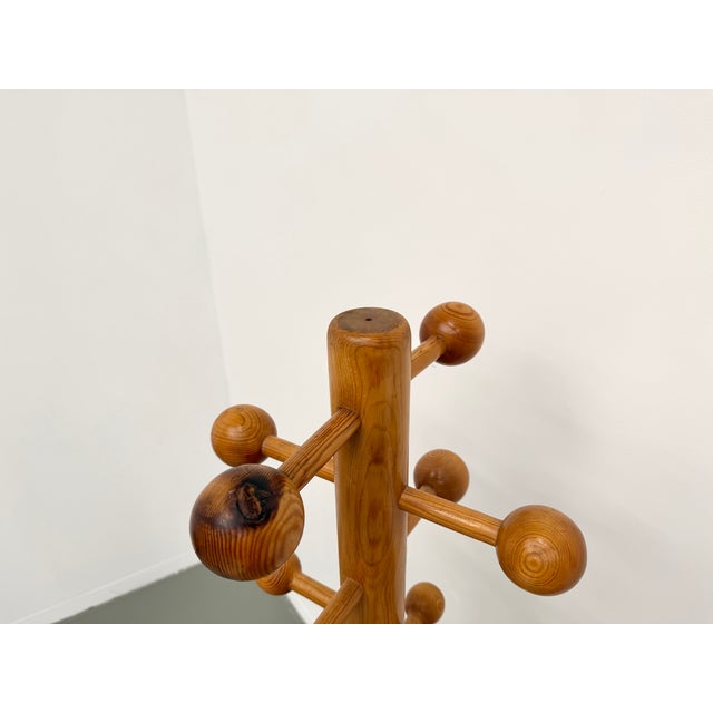Freestanding Coat Rack in Pine from Les Arcs, 1970s For Sale - Image 13 of 16