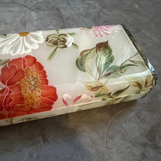 1970s Iconic Modern Floral Lucite Italian Luxury Box by Ulderico Cavinato For Sale - Image 9 of 12