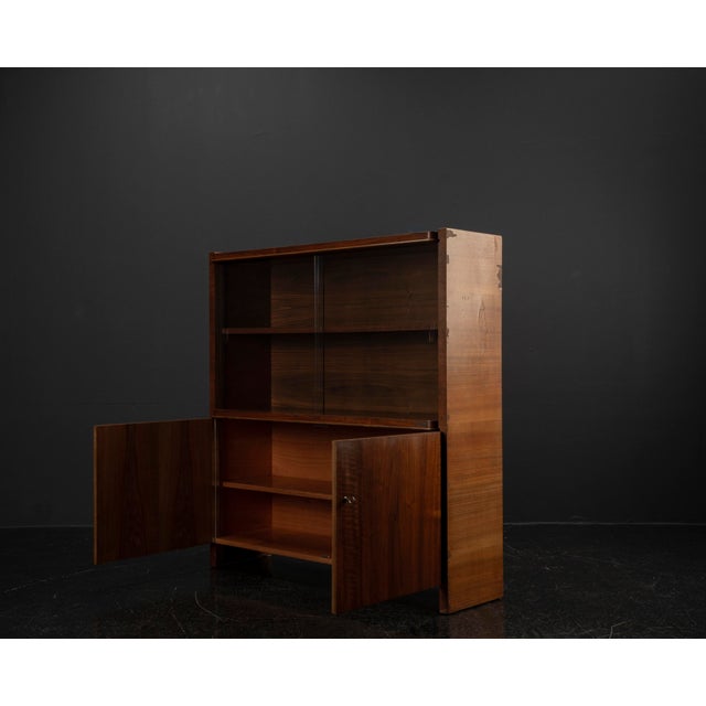 Sideboard in Walnut by Bruno Paul for VEB Deutsche Werkstätten Hellerau, 1935 For Sale - Image 15 of 18