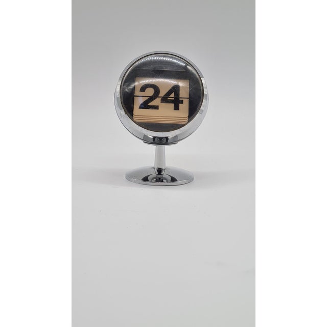 Space Age Flip Calendar in Black Plastic, 1970s For Sale - Image 9 of 9