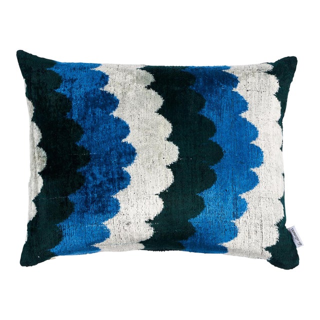 Schumacher Samsun Silk Velvet 20" Lumbar Pillow in Blue & Green For Sale