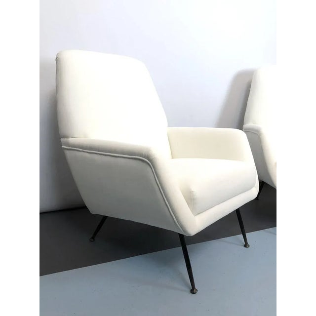 Set of Italian White Velvet Armchairs, 1950s For Sale - Image 4 of 18