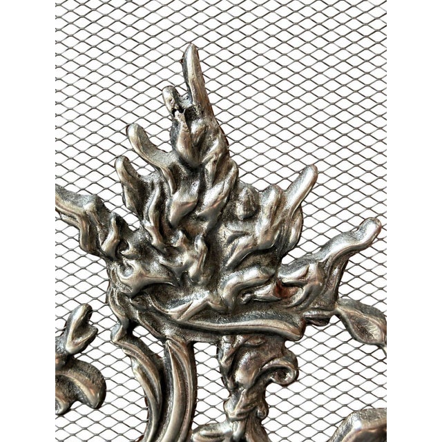 Late 19th Century Antique French Style Three Panel Silver Cherubs Decor Metal Fireplace Screen For Sale - Image 5 of 7