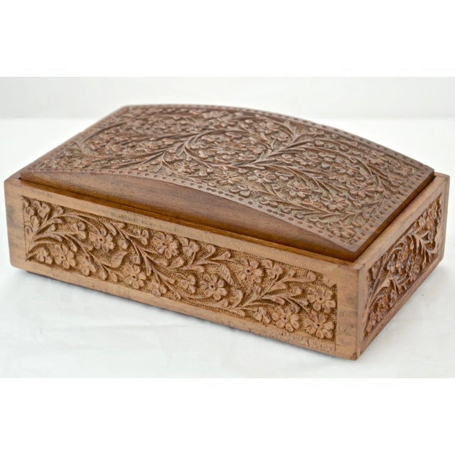 1950s Domed Shesham Carved Wood Box For Sale In Chicago - Image 6 of 9