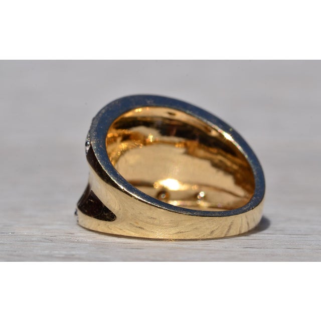 1980s The Hatch: Textured Yellow Gold and Diamond Ring For Sale - Image 5 of 10
