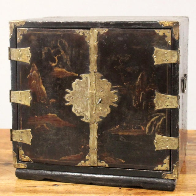 Antique Lacquered and Painted Traval Jewelry Cabinet, 1800s For Sale - Image 3 of 18