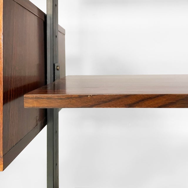 Mid-Century Modern Italian Modular Bookcase in Wood and Metal, 1960s For Sale - Image 16 of 18
