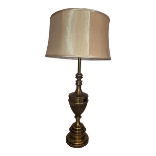 Vintage Mid-Century Modern Solid Brass Trophy / Urn Table Lamp For Sale