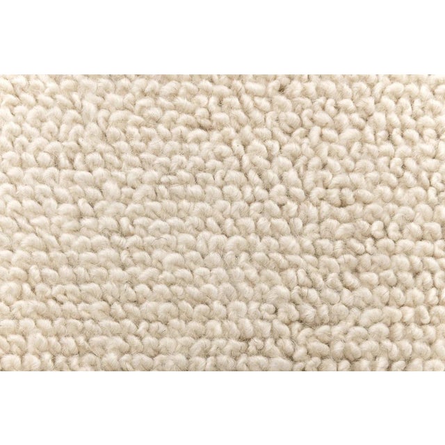 Turkish 1970s Turkish Organic Off White Floor Wool Rug For Sale - Image 3 of 9