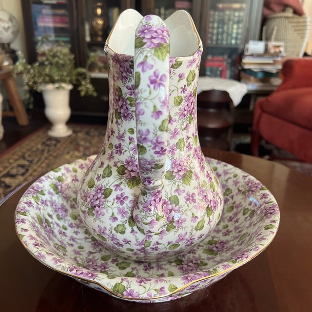 Vintage Chintz Patterned Pitcher and Basin Set For Sale - Image 4 of 11