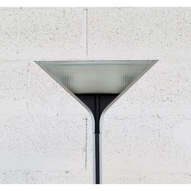 Flos Gray Butterfly Floor Lamp by Tobia Scarpa for Floss, 1975 For Sale - Image 4 of 12