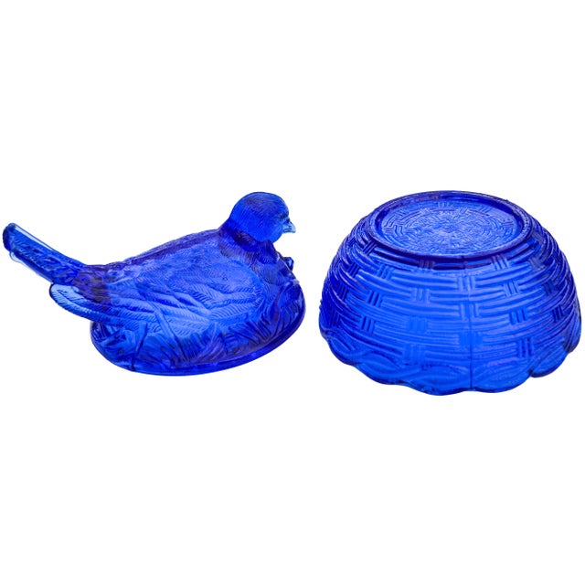 Glass Mid 20th Century Handblown Blue Americana Glass Bird-Figurine Centerpiece For Sale - Image 7 of 8