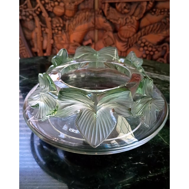 1980s 1980s Lalique Lierre Ivy Leaf Crystal Coupe Bowl Centerpiece French Country For Sale - Image 5 of 10