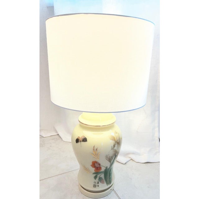 1960s Vintage Porcelain Chinese Ginger Jar Lamps Hand Painted Large - a Pair For Sale - Image 5 of 15