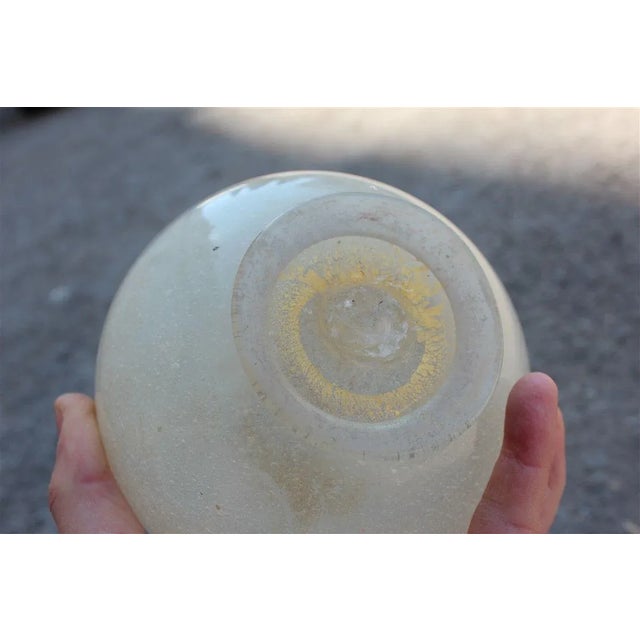 White Murano Glass Vase from Seguso, 1940s For Sale - Image 3 of 10